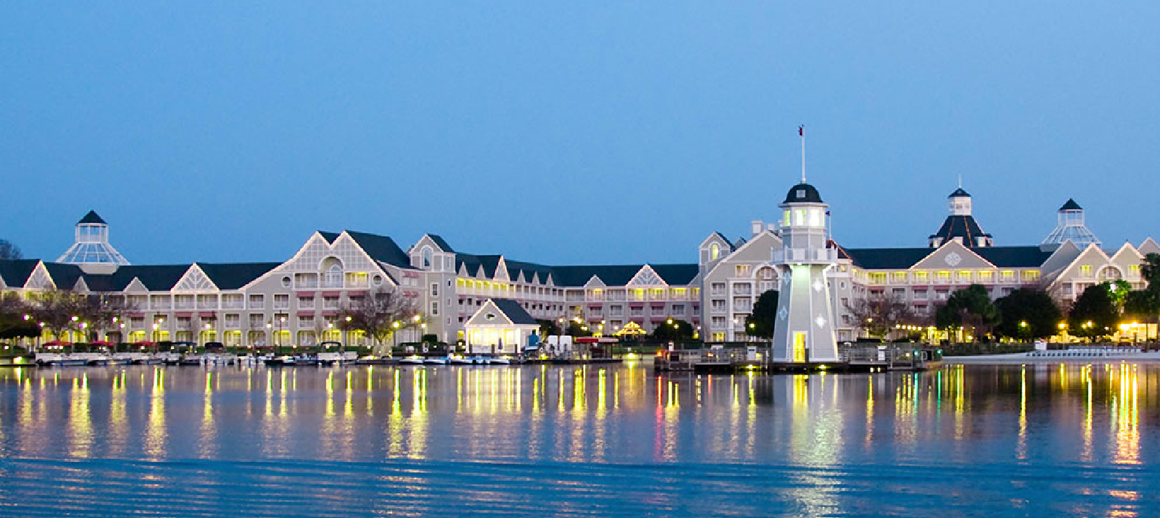 ResortLoop.com Episode 553 – Our Summer Disney Dining Series: Yacht Club